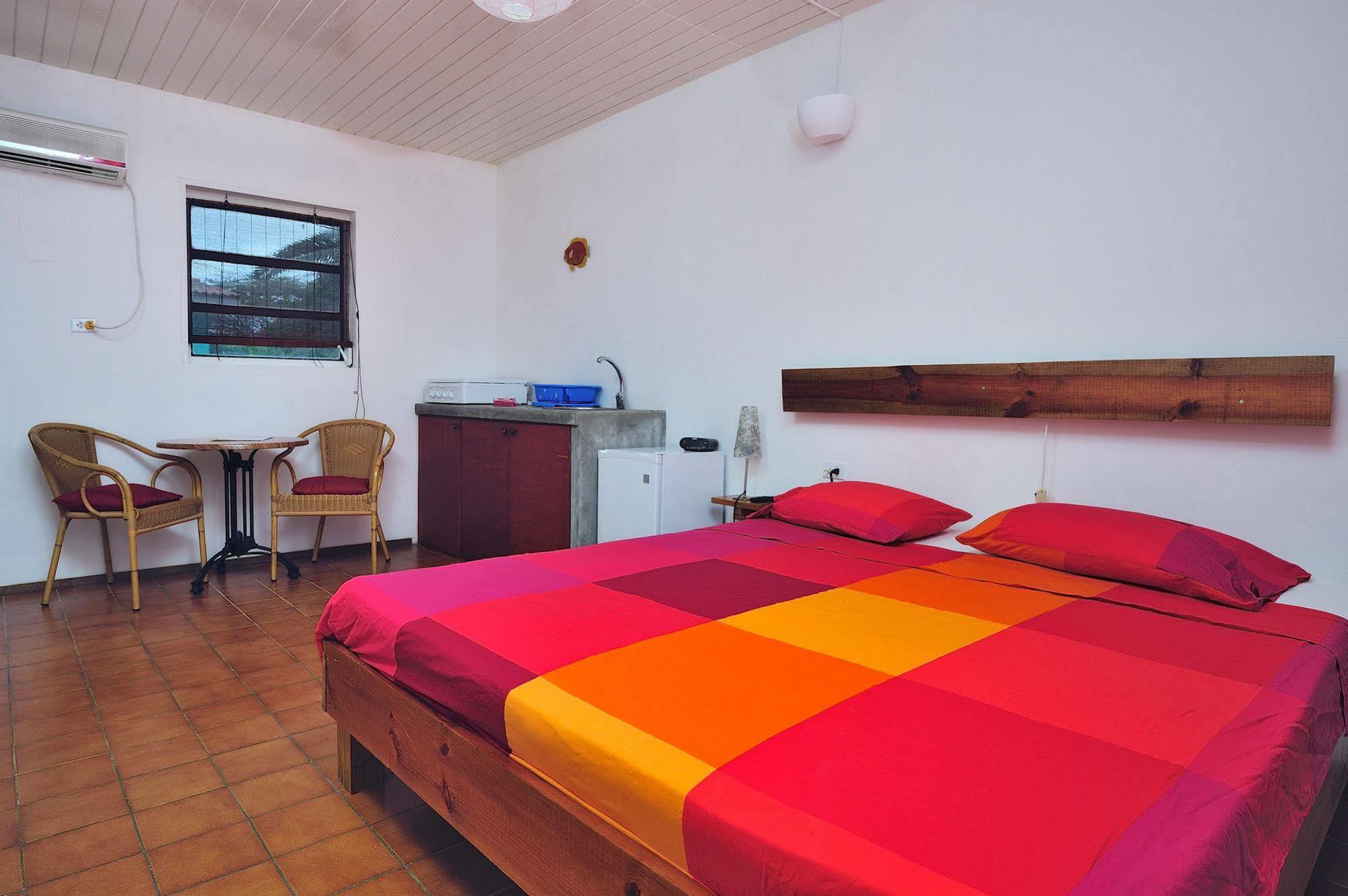 The Dive Hut - Boutique Apartments Playa Exterior photo